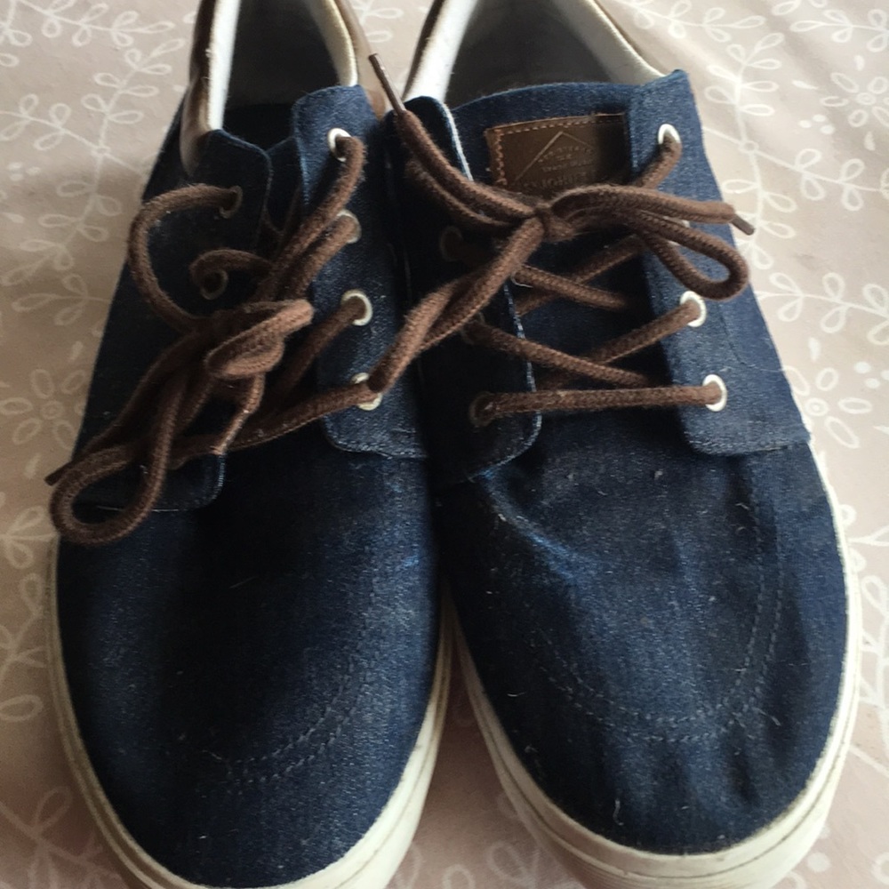 Canvas denim sneakers